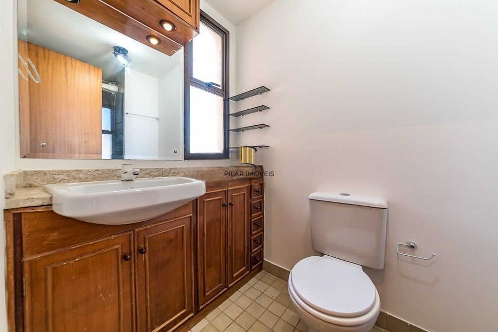 Apartamento 2 dormitórios no bairro Três Figueiras
