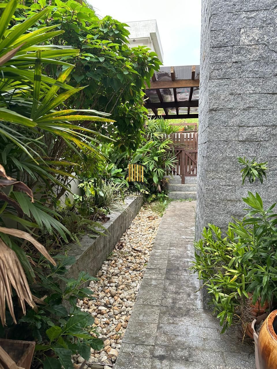 Linda casa no Condominio Buena Vista Parque no municipio de Viamão,