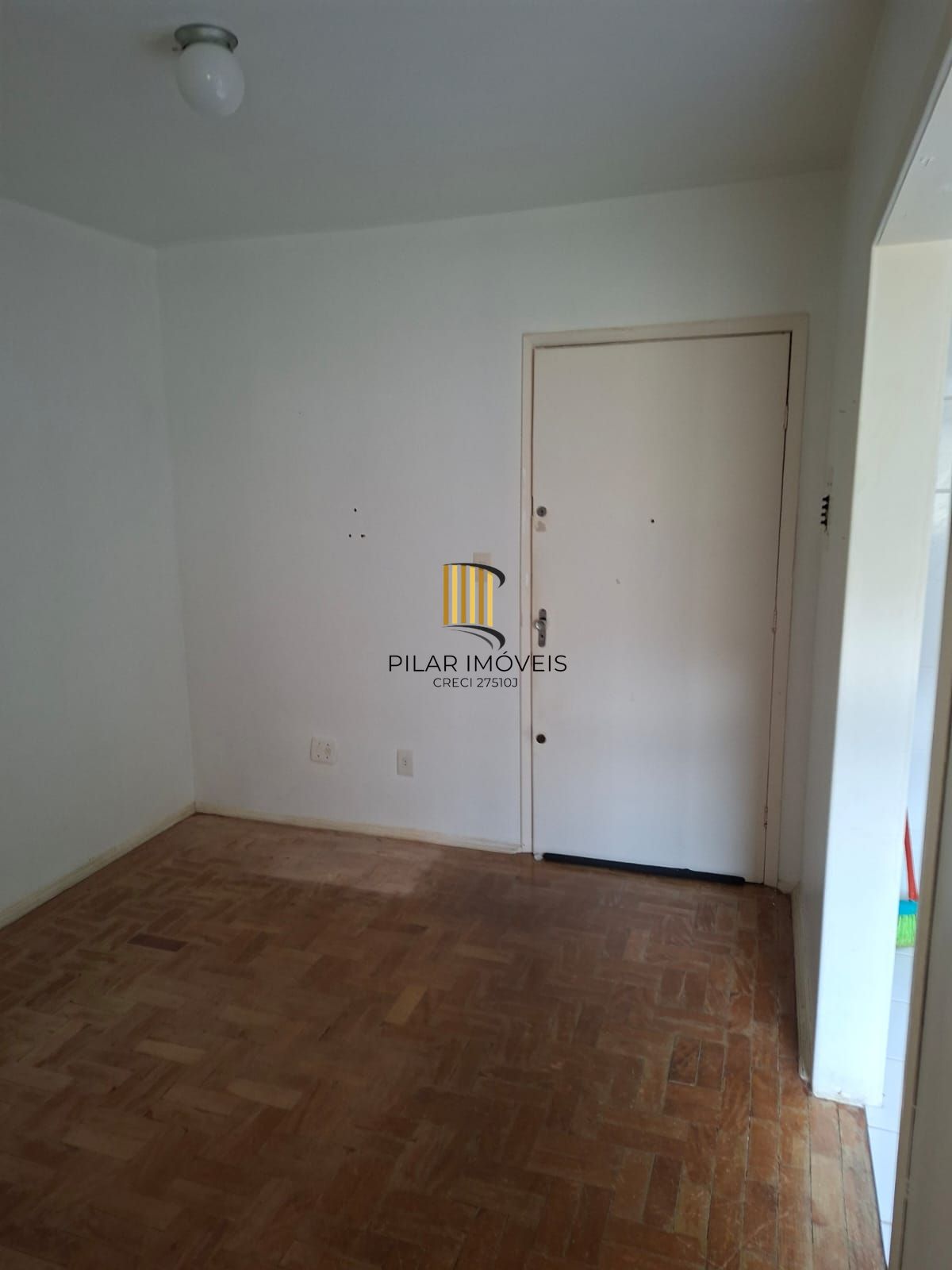 Kitnet 1 dormitório no bairro Jardim Europa