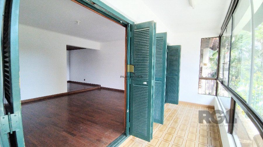 Casa 4 dormitórios no bairro Jardim Lindóia