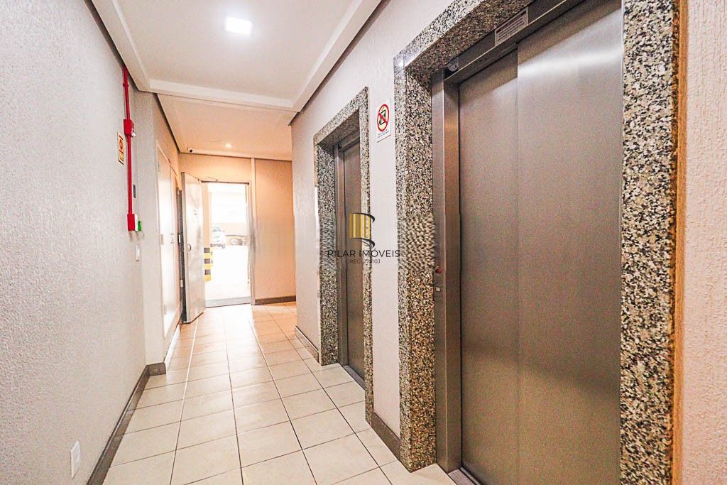 VENDA APARTAMENTO 3 dorm Suite, elevador vaga dupla, andar alto