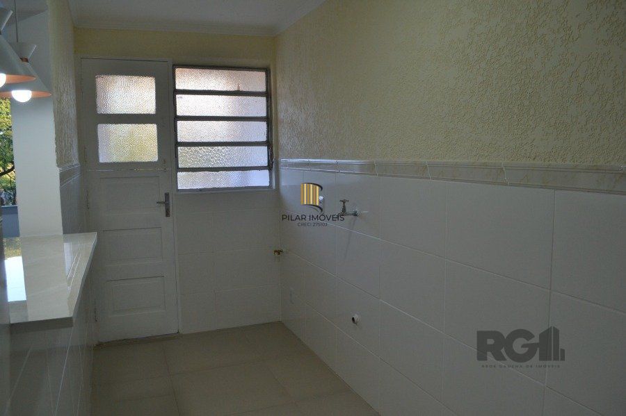 APARTAMENTO 1 DORMITÓRIO TODO REFORMADO