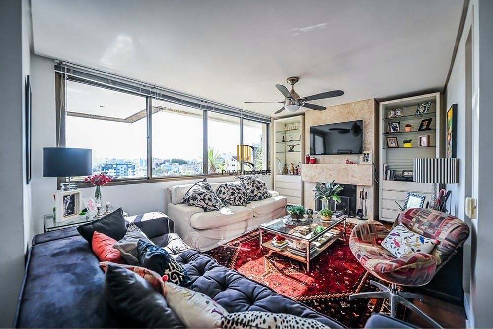 Lindo apto. de frente, no bairro Higienópolis, com 150,34 m2 de área privativa, semimobiliado