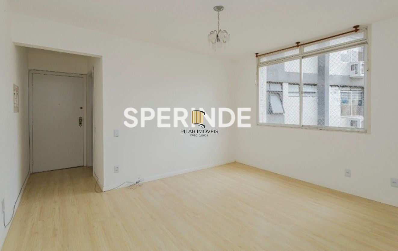 Ótimo apartamento de 02 dormitórios, área de serviço com banheiro auxiliar e 01 vaga de garagem no bairro Boa Vista