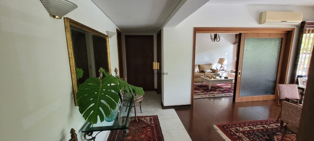 VENDA APARTAMENTO 3 DORMITÓRIOS, SACADA ABERTA, SUITE,  257,00 m² PRIVATIVOS 2 VAGAS, BELA VISTA