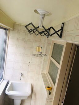 Apto. 59,82 m2 02 dorms. com sacadas, a.serv. amplo living, na Lucas de Oliveira, Petrop.