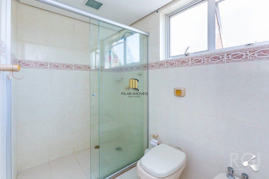 Apartamento para Venda - 144.73m², 3 dormitórios, sendo 1 suites, 2 vagas - Moinhos de Vento