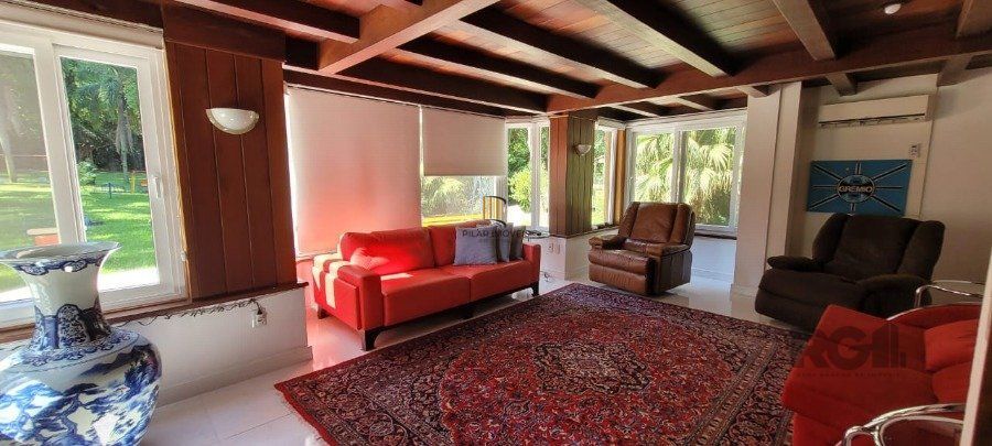 Venda Casa maravilhosa em terreno de 8.125m² com acesso ao Rio Guaiba,  na Estrada Retiro da Ponta Grossa - Porto Alegre