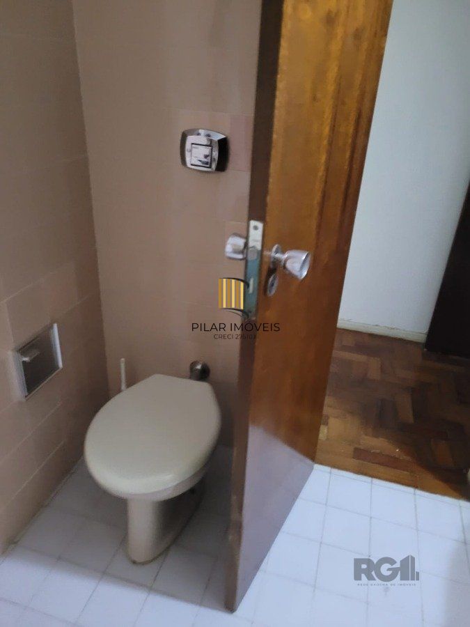 Apartamento 3 dormitórios com suite, Bairro Petrópolis, na Rua Coronel Lucas de Oliveira, próximo ao Zaffari da Ipiranga
