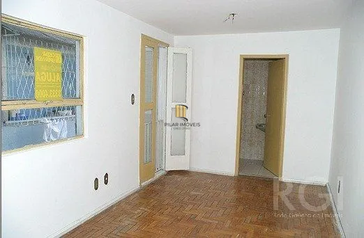 JK residencial no Bairro Menino Deus - Porto Alegre, área de 25m², R$150 mil