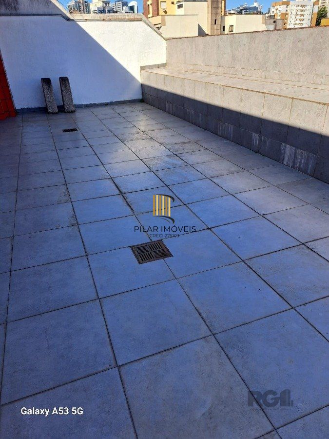 SALA COM 205,21 M2 DUAS VAGAS NA AUXILIADORA 