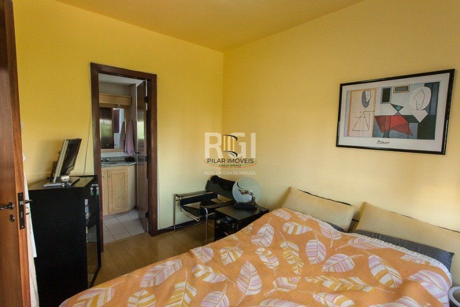 Apartamento para Venda - 122m², 3 dormitórios, 2 vagas - Petrópolis