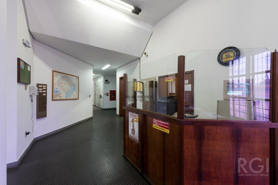 Predio para Venda - 2203.23m², 0 dormitórios, 30 vagas - São João