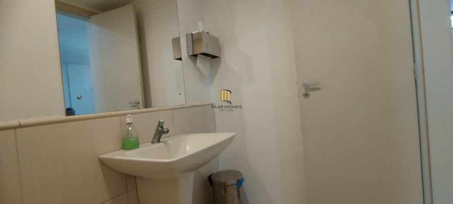 Sala Comercial 1 dormitório no bairro Floresta