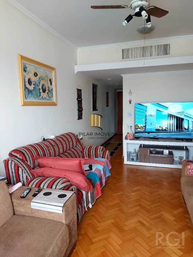Apartamento para Venda - 99m², 3 dormitórios, 1 vaga - Rio Branco