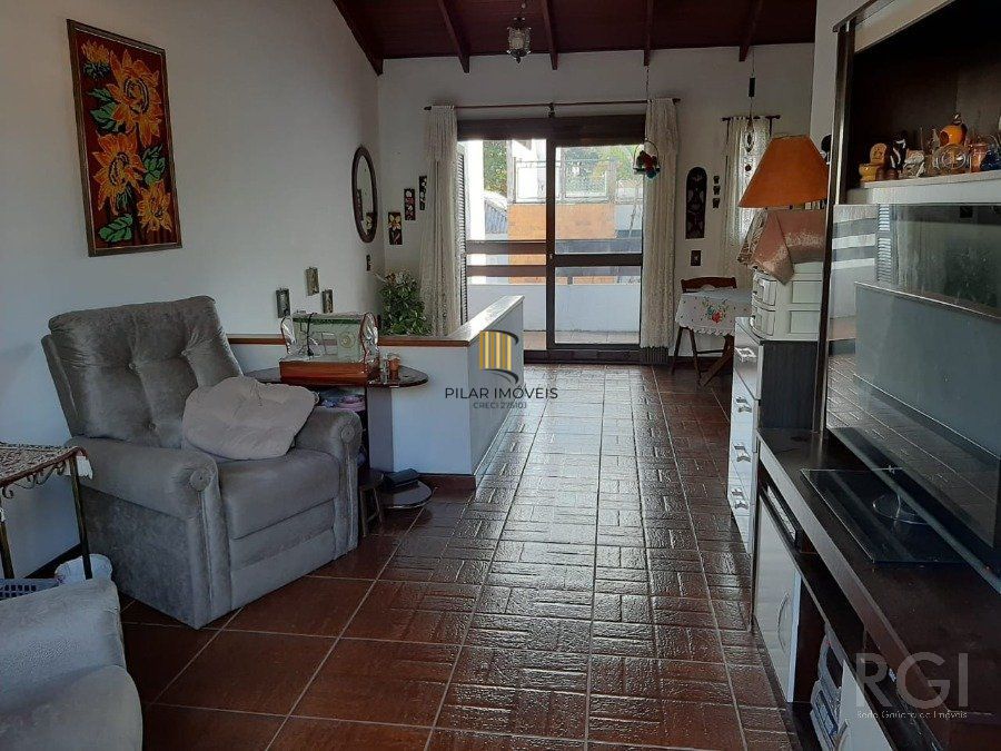 Casa para Venda - 136.6m², 4 dormitórios, 2 vagas - Rio Branco