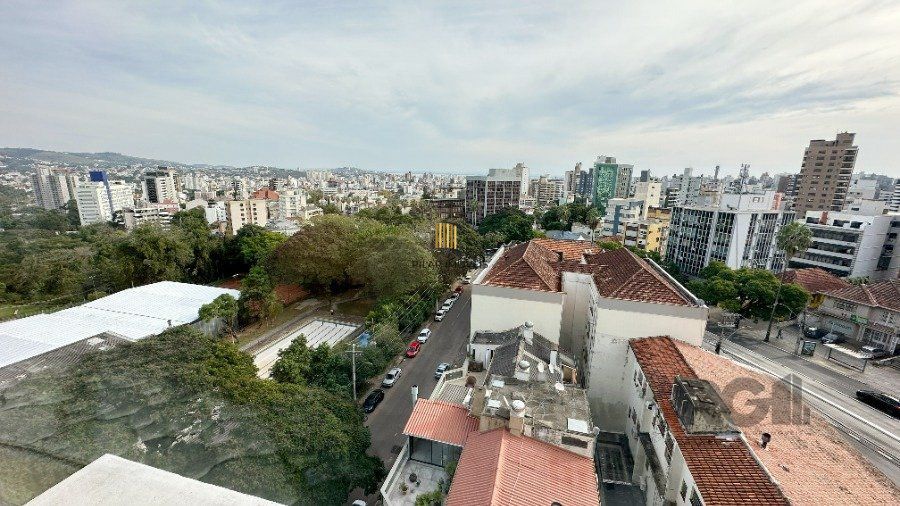 Apartamento para Venda - 29m², 1 quarto, 1 vaga - Petrópolis