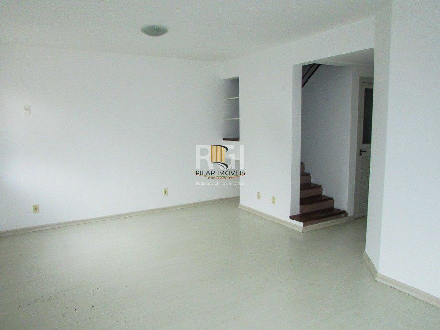 Casa Condominio para Venda - 116m², 3 dormitórios, sendo 1 suites, 2 vagas - Cristal