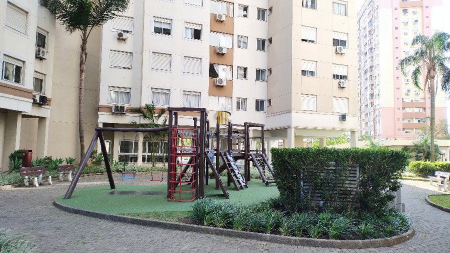 Apartamento 2 dormitórios no bairro Vila Ipiranga