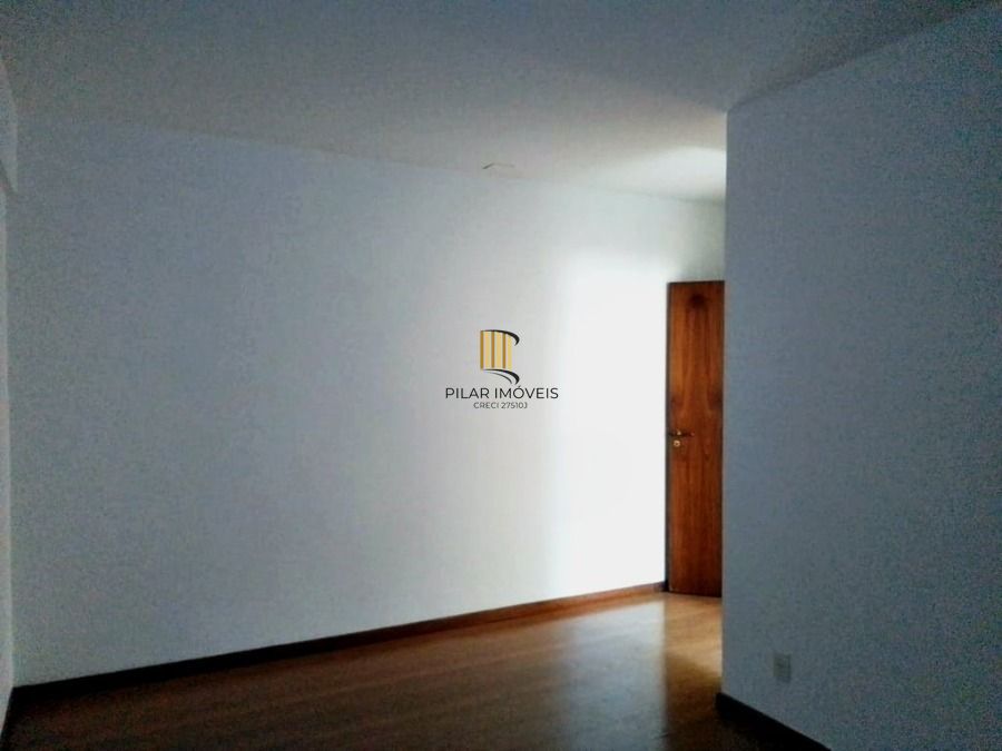 Excelente apartamento de 2 dormitórios, no bairro Moinhos de Vento, com 105 m² de área privativa, 2 suítes