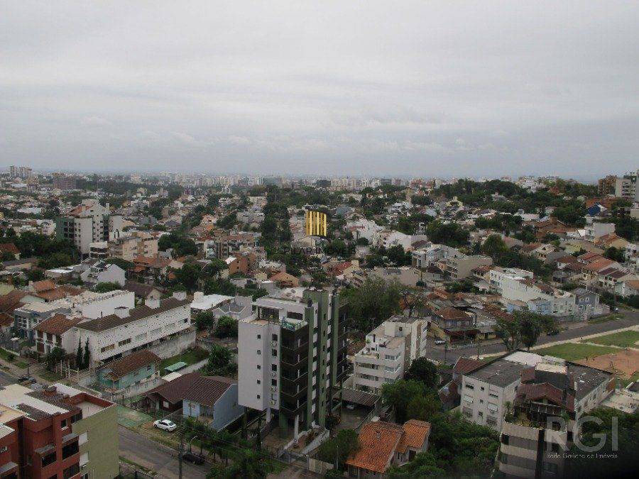 Apartamento de 2 quartos, suite, 2 vagas, vista, à venda Avenida Protásio Alves, Petrópolis - Porto Alegre