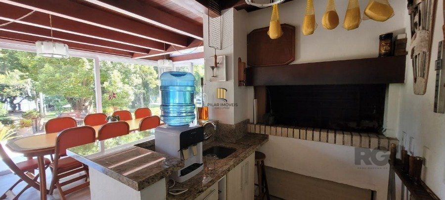 Venda Casa maravilhosa em terreno de 8.125m² com acesso ao Rio Guaiba,  na Estrada Retiro da Ponta Grossa - Porto Alegre