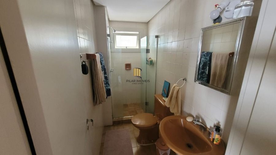Apartamento para Venda -  1 dormitório amplo com 59,00m², 1 vaga - Rio Branco junto ao parcão, moinhos de vento