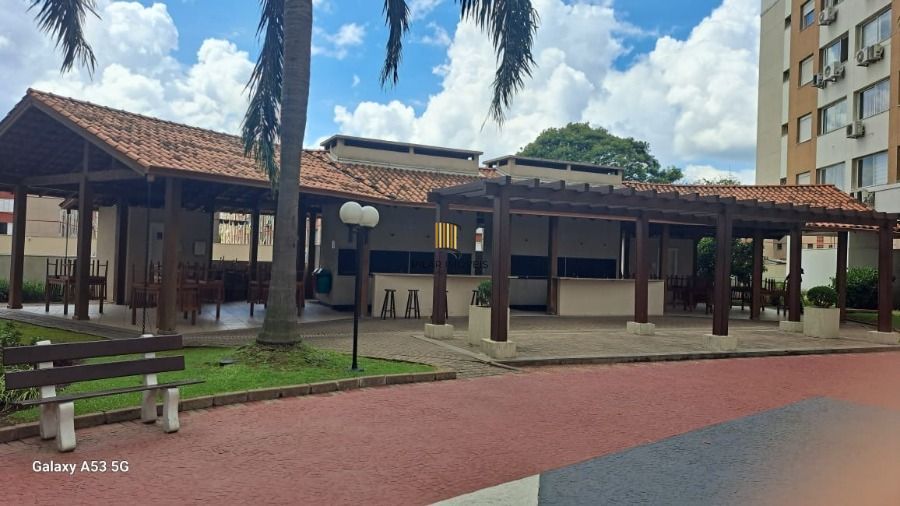 APARTAMENTO SEMI MOBILIADO NO COND. TERRA NOVA