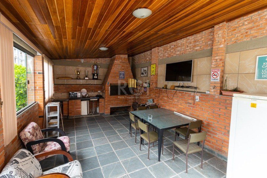 Casa para Venda - 500m², 4 dormitórios, sendo 1 suites, 5 vagas - Boa Vista