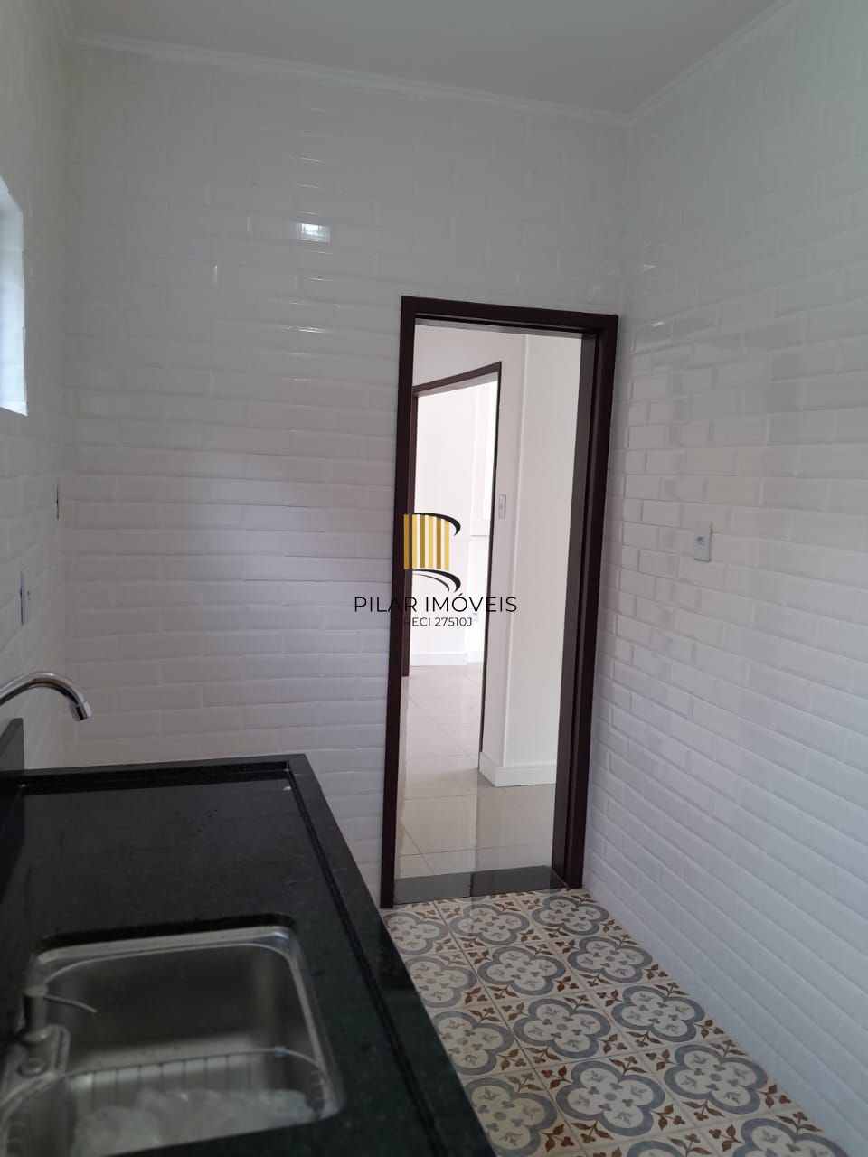 Duplex 2 dormitórios no bairro Tristeza