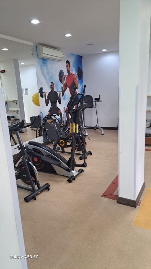 APARTAMENTO SEMI MOBILIADO NO COND. TERRA NOVA