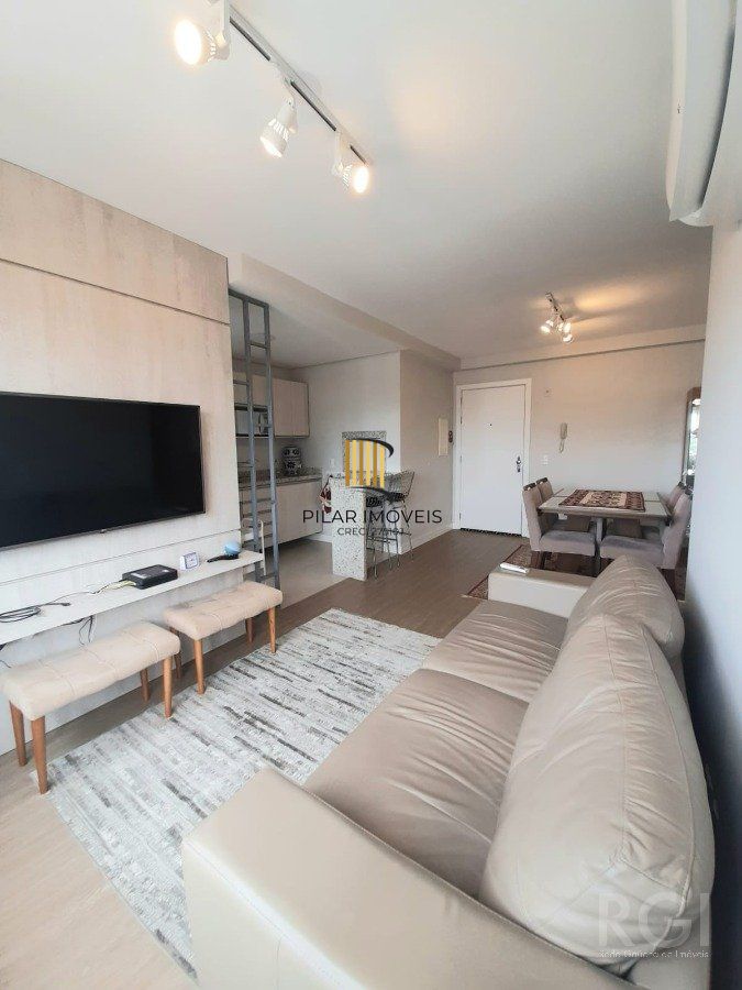 APARTAMENTO  VENDA de  2 dormitórios, suíte,  Medianeira,  1 vaga de garagem escriturada