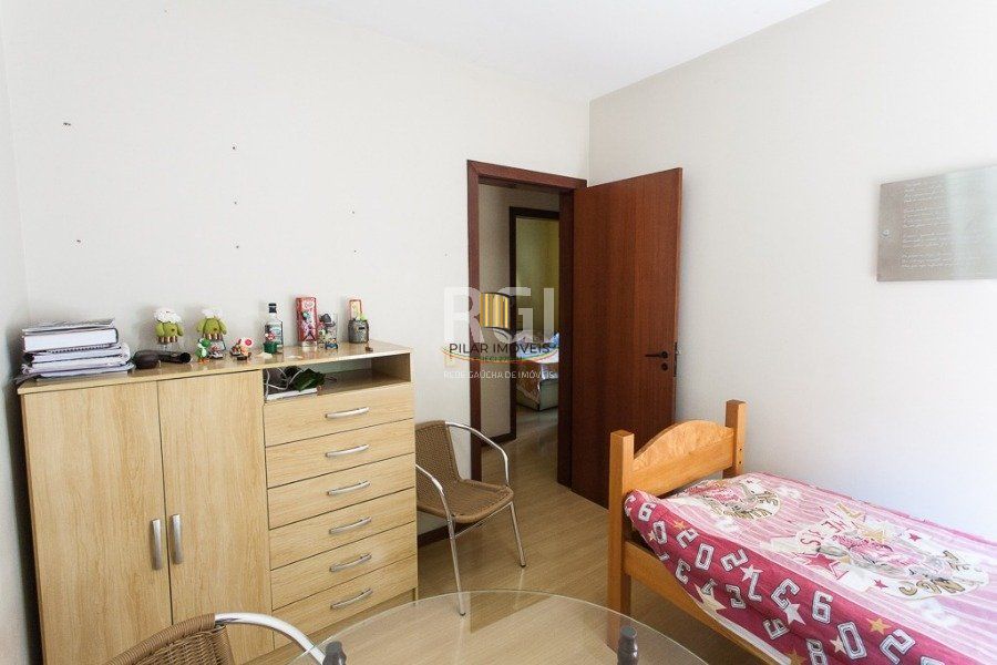 Apartamento para Venda - 122m², 3 dormitórios, 2 vagas - Petrópolis