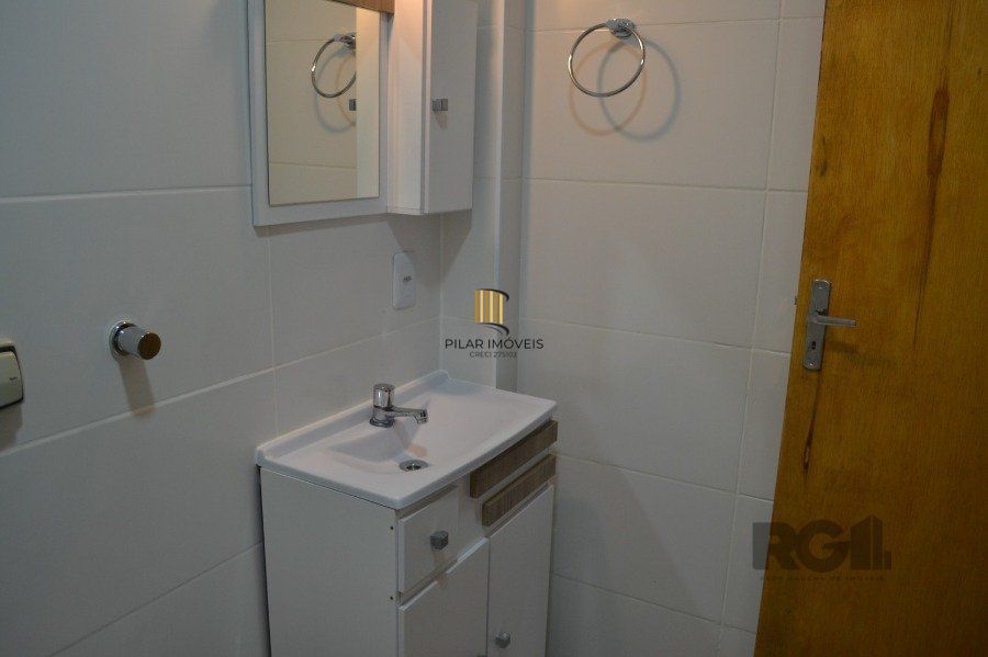 APARTAMENTO 1 DORMITÓRIO TODO REFORMADO