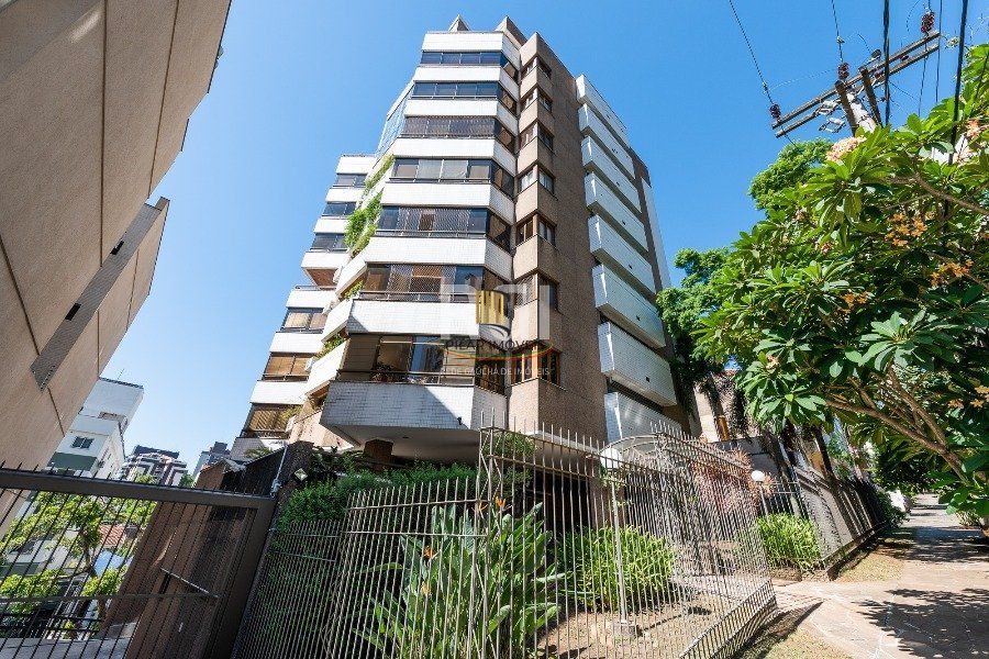 Apartamento para Venda - 135.5m², 3 dormitórios, sendo 1 suites, 2 vagas - Rio Branco