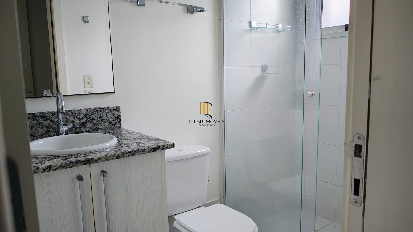 Apartamento de 61 m², com 2 dormitórios, 2 banheiros e 1 vaga no bairro Protásio Alves, Porto Alegre