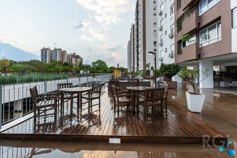 Apartamento com 1 dormitório Garagem e Elevador à venda na Boa Vista Porto Alegre RS