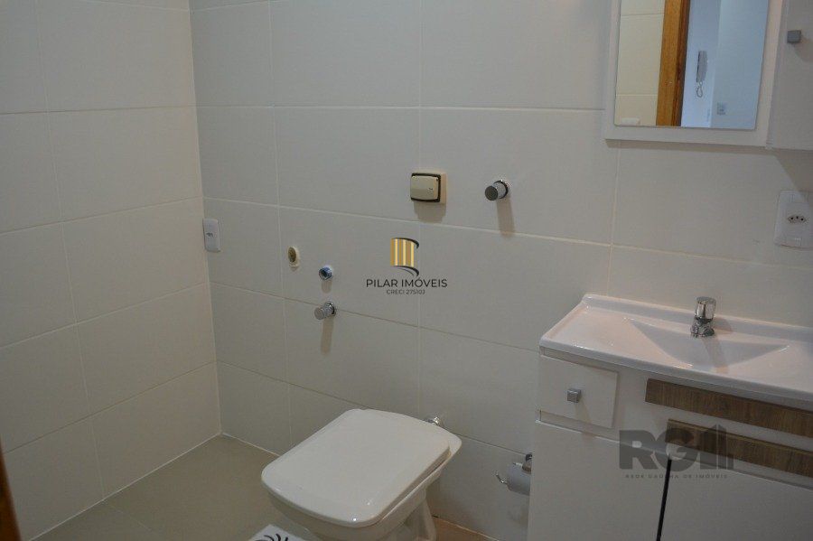 APARTAMENTO 1 DORMITÓRIO TODO REFORMADO