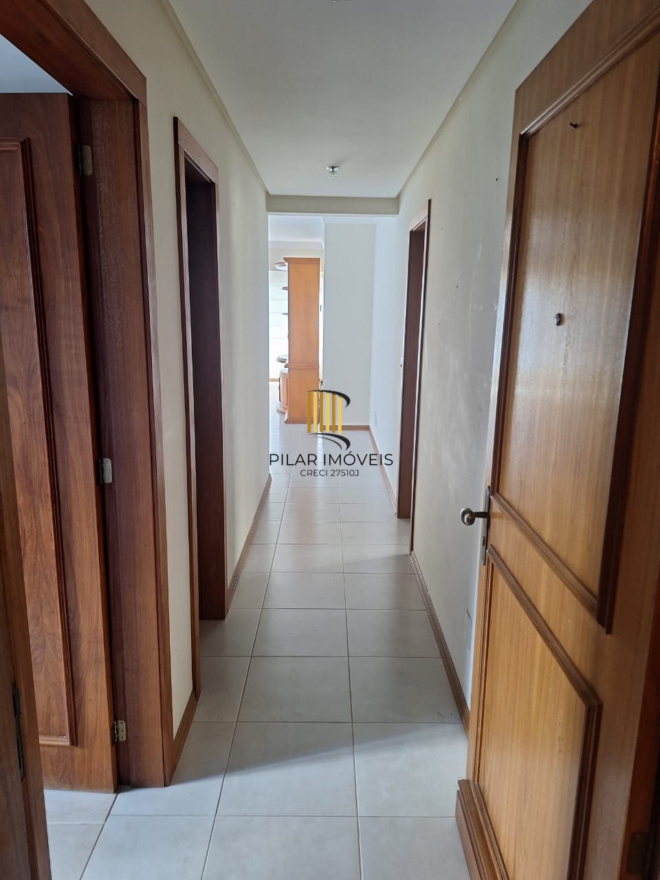 Excelente apartamento de 03 dormitórios sendo uma suite,