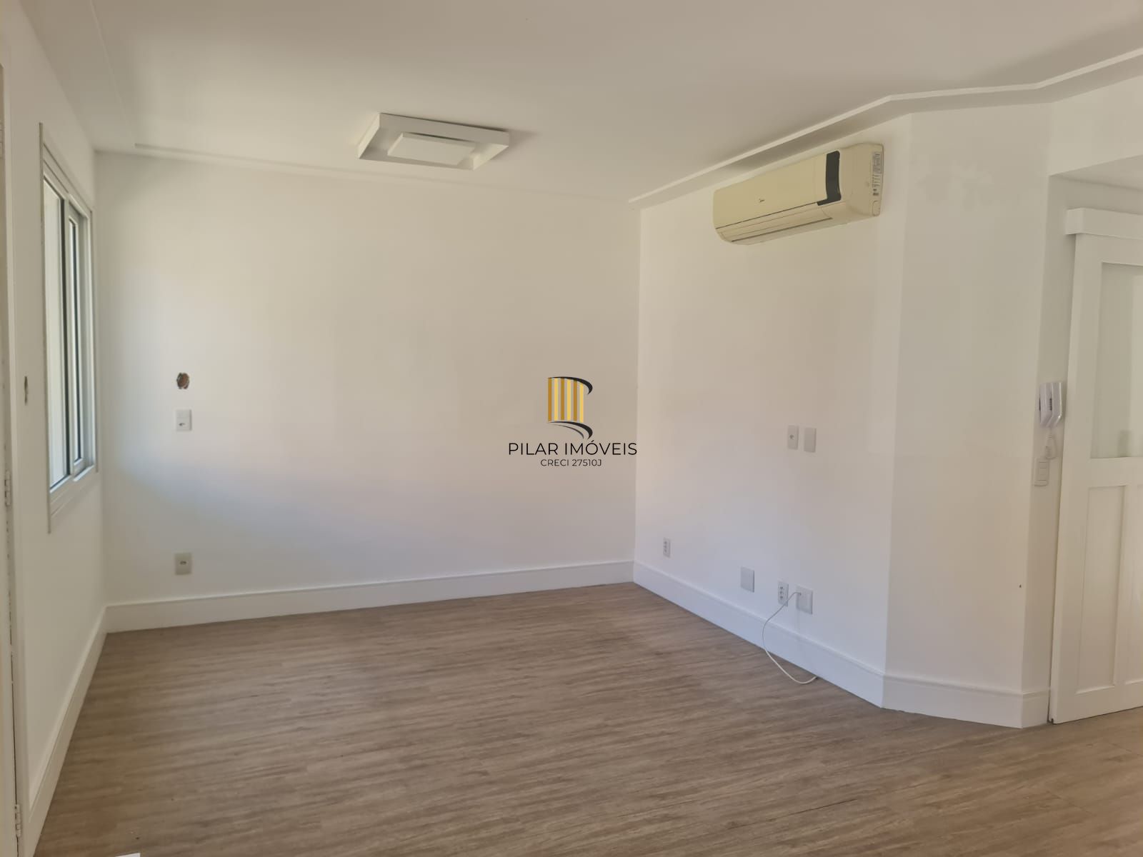 Casa em condominio no bairro Cristal