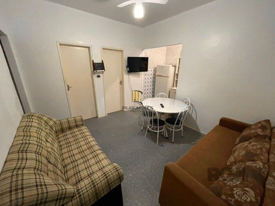 Apartamento 2 dormitórios no bairro Centro