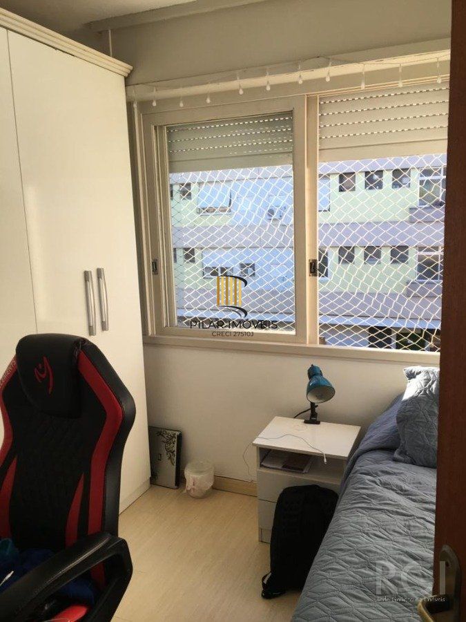 Apartamento para Venda - 83.65m²,3 quartos, sendo 1 suites, 1 vaga - Menino Deus