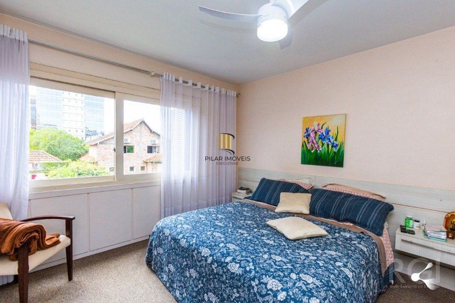 Apartamento para Venda - 144.73m², 3 dormitórios, sendo 1 suites, 2 vagas - Moinhos de Vento
