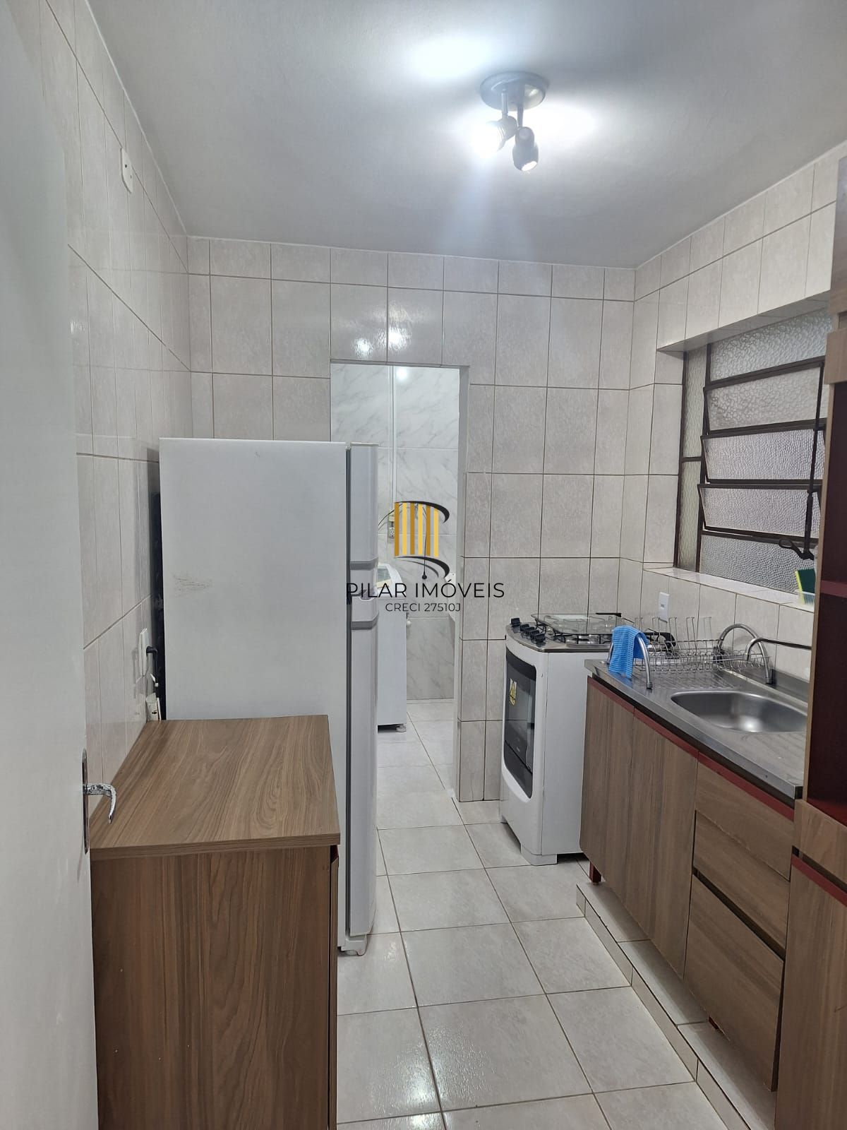 Excelente apto. de frente com 48m2 de área privativa, no bairro Santa Cecilia, com 01 amplo dormitorio
