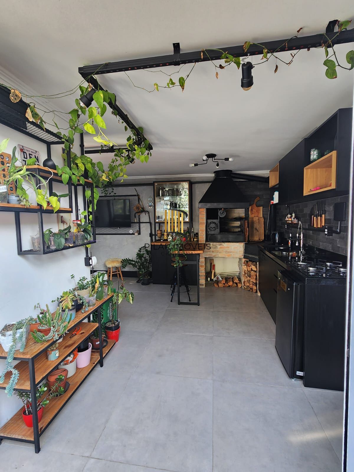 Lindissimo apto. com (cobertura individualizada do apto.), 03 dorms. 03 banheiros, 104,95 m2, 01 vaga Bairro Rio Branco