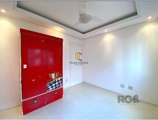 Venda apartamento com 3 dormitórios, 1 suíte e 2 vagas de garagem  lareira e churrasqueira Jardum Itu  Porto Alegre
