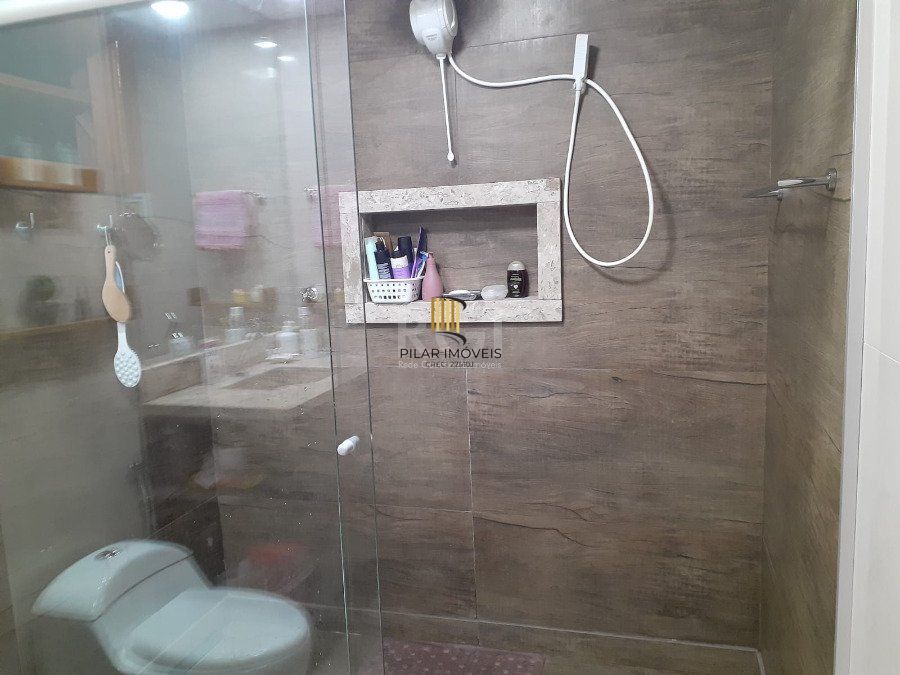 Casa para Venda - 160m², 3 dormitórios, sendo 1 suites, 4 vagas - Querência