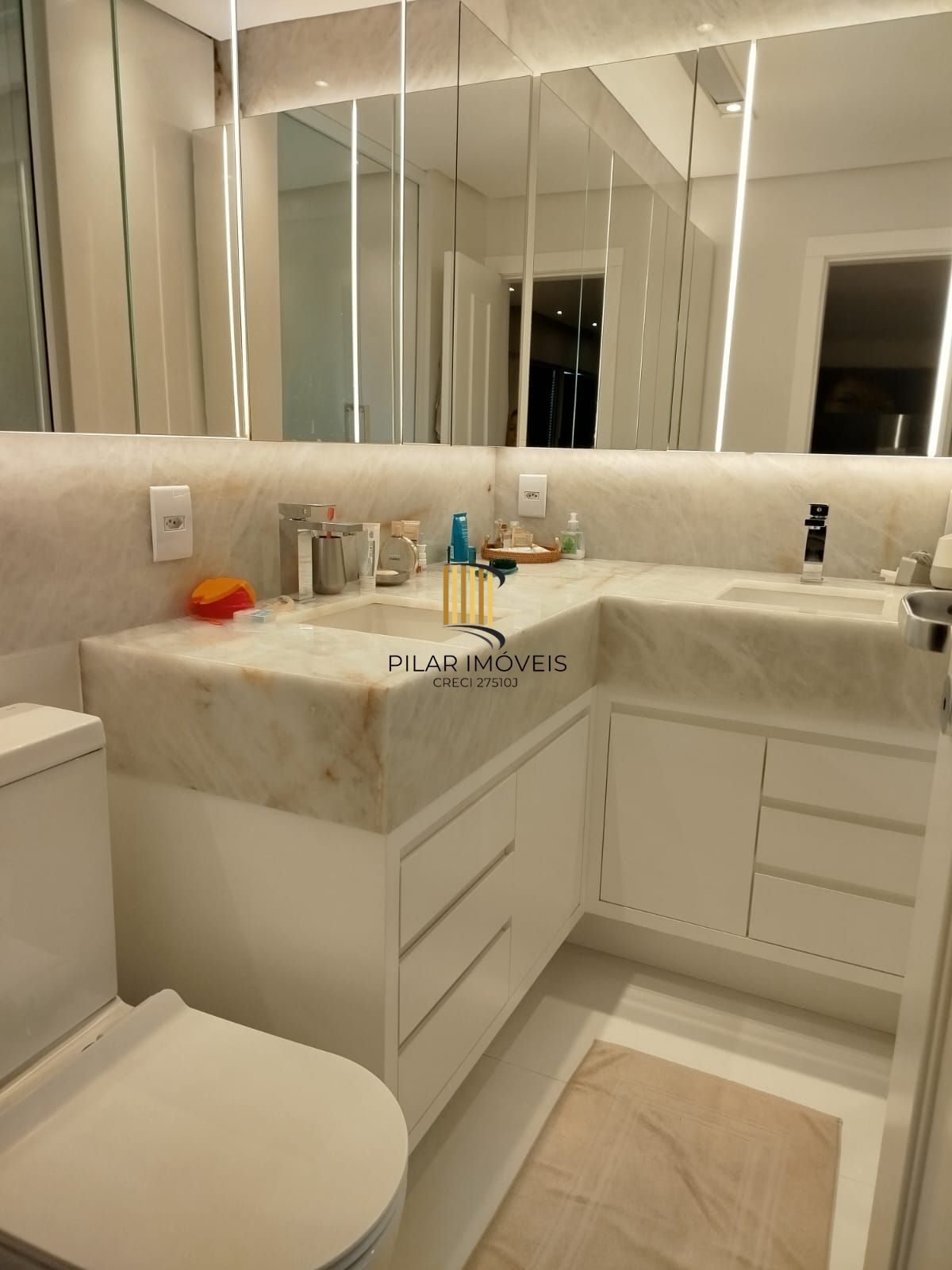 Apartamento 3 dormitórios no bairro Bela Vista