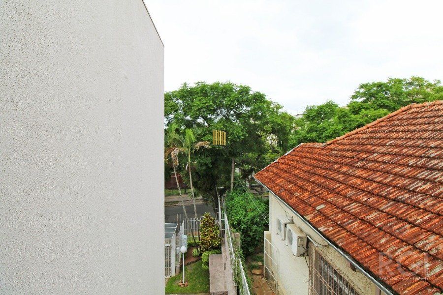 VENDA APARTAMENTO 1 DORM , amplo, Próximo Puc, 1 vaga garagem rotativa