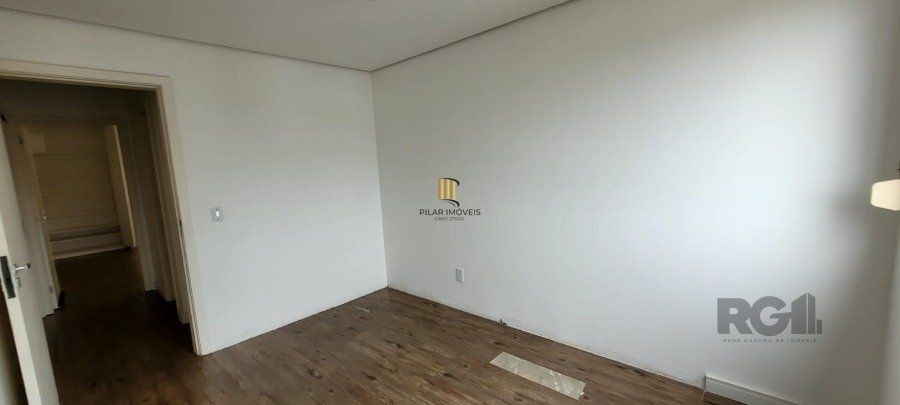 Apartamento a venda 2 dormitórios com churrasqueira, 1 suite, elevador e garagem,  bairro Santana, Porto Alegre RS